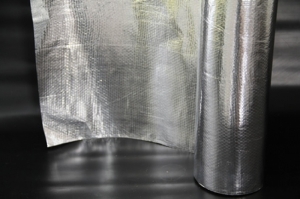 Subcobertura Acusterm com folha de aluminio - Acusterm isolamentos termicos e acusticos